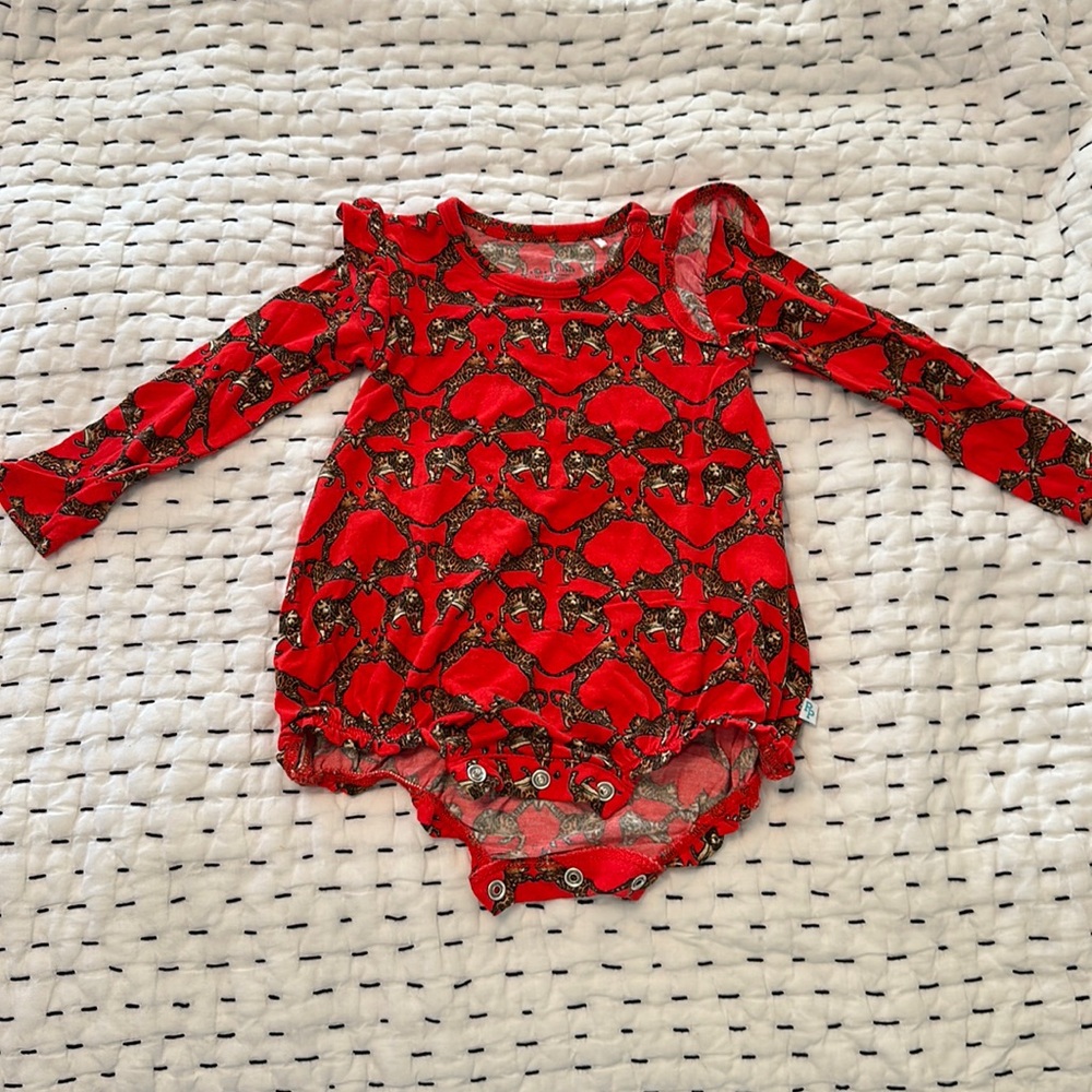 Posh Peanut x Alice and Olivia Bengal Ruffled Bubble Romper baby